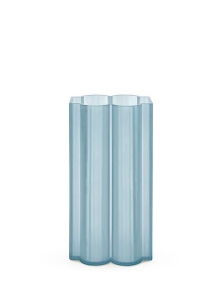 Kartell Okra vaas - lichtblauw - hoog