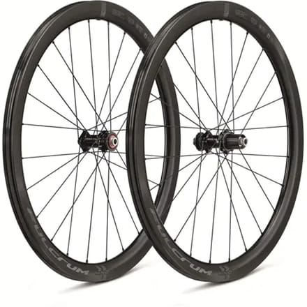 Paar wielen Campagnolo Wind 42 HG11