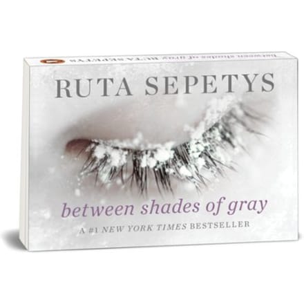 Penguin Minis: Between Shades Of Gray - Ruta Sepetys