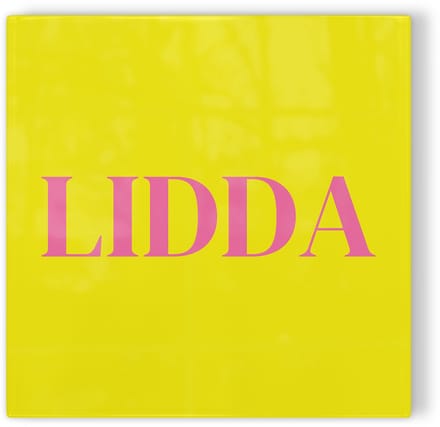 Tegeltje Leiden Lidda - geel roze - tegeltje stad - tegeltje met tekst