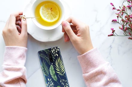 OnePlus 7 Pro TPU Case Leaves