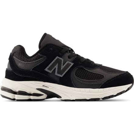 New Balance 2002R Peuterschoenen - Zwart - Maat 31 - Suède