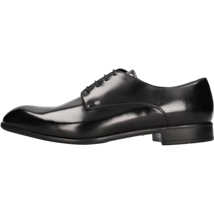 Doucal's Lage schoenen zwart