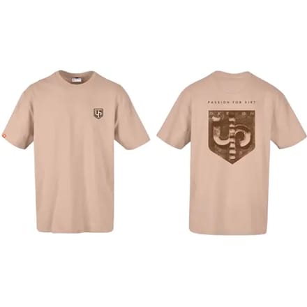 T-shirt UP Design Track
