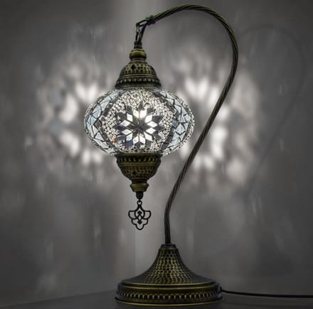 Mozaiek Lamp - handgemaakte tafellamp - 1 stuk - wit en messing basis