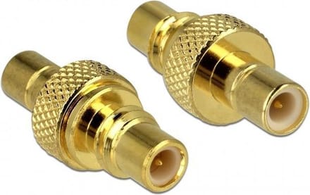 SMB (v) - SMC (v) adapter - 50 Ohm