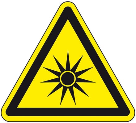 Waarschuwingssticker optische straling - ISO 7010 - W027 200 mm