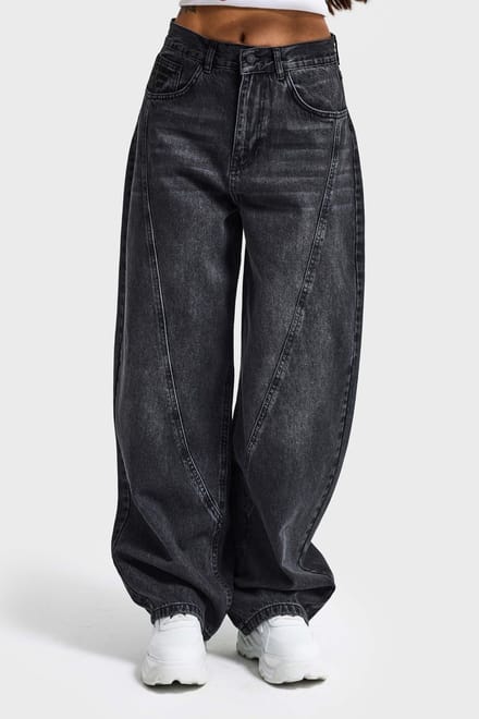 It's Basic - BARREL BALLOON MID RISE JEANS - JET BLACK