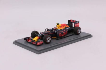 Red Bull Racing TAG Heuer RB12 #26 Bahrain GP 2016 - 1:43 - Spark