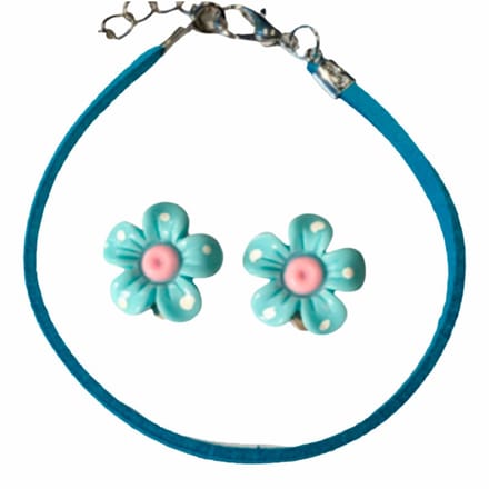 2 delig setje enkelbandje en oorclips bloem blauw