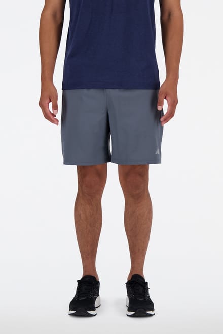 New Balance Sport Essential Short 7 Graphite Größe: M | Kurze Sporthosen Outlet | Herren