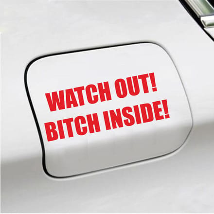 Bumpersticker - Watch Out Bitch Inside - 5,7 X 14,8 - Rood