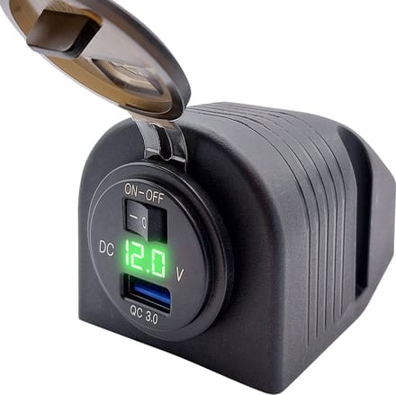 ProRide 12V USB Stopcontact 1 Poort Opbouw met Schakelaar/Voltmeter - 5V/2.4A - USB Autolader, Boot en Camper - Complete set - Groen