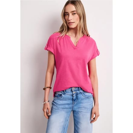 Shirt met gespleten hals en knoopdetails