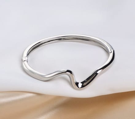 Hidzo Yehwang - Armband Zilverkleurig wave - Dames Armband