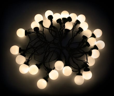 LED kerstverlichting - Warm witte bolletjes - 30 stuks - 9 meter - Koppelbaar