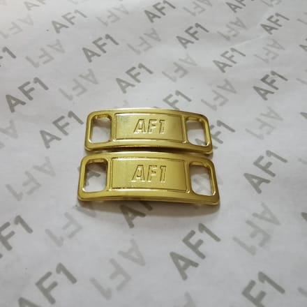 New Age Devi - Gouden #AF1 #Sneaker #Tags | #LaceLocks | Schoenaccessoires - Schoenveters