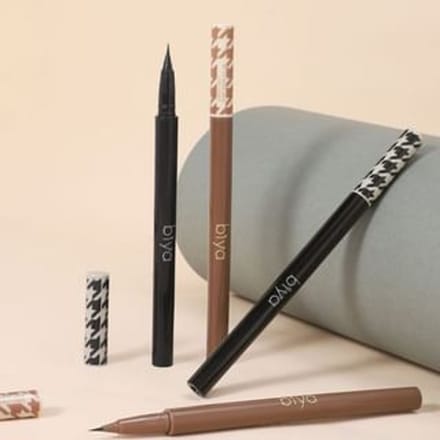 biya  - Ultra-Fine Liquid Eyeliner - 2 Colors 101# Black - 800mg
