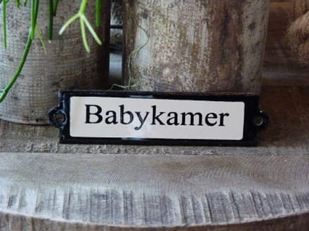 Emaille deurbordje recht 'Babykamer'