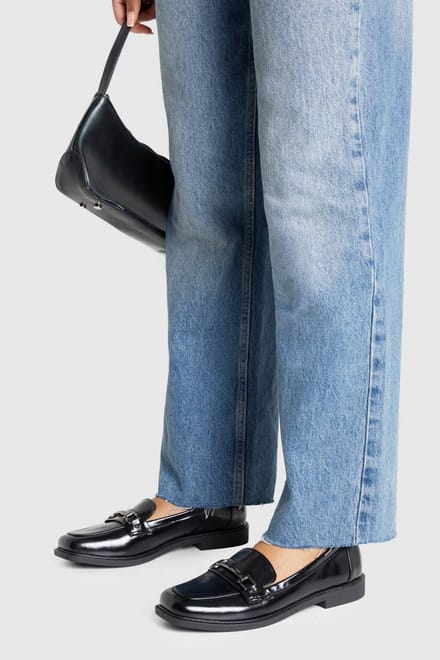 boohoo Dames Loafers met brede pasvorm en hardwaredetails | Black | Maat: 3