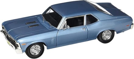 Diecast Modelauto 1970 Nova SS Coupe Hard Top Schaal 1:24 - Blauw Metaal