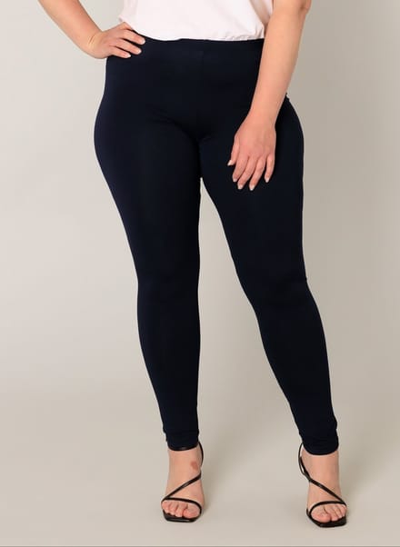 BASE LEVEL CURVY Andrea Legging - Dark Blue - maat 5(58/60)