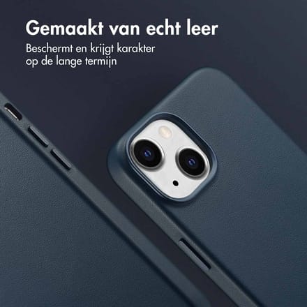 Accezz Hoesje - Geschikt voor iPhone 14 - geschikt voor MagSafe Leather Backcover - Nightfall Blue