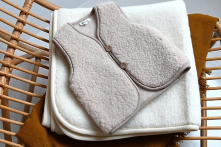 WOLLIES Amsterdam - Wollen Kinder Vest - 100% Merino Wol - 128-134 - Amandel