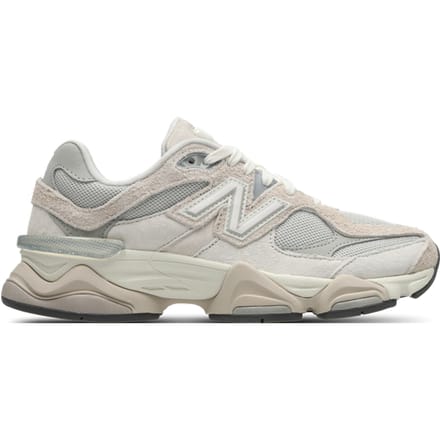 New Balance 9060 Sneakers Dames - Grijs - Maat 37.5 - Leer