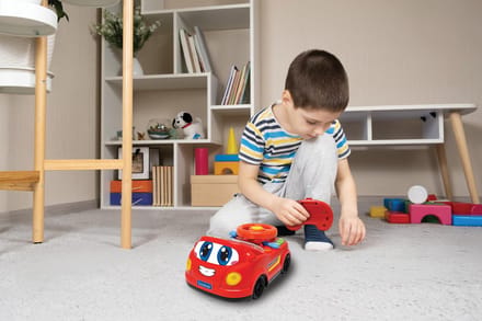 Crosslander® Little Explorer RC – dit remote-controlled Interactive Little Explorer is a feature-packed speelgoed car dat offers realistic sounds, lights, en interactive controls voor endless imaginative play!