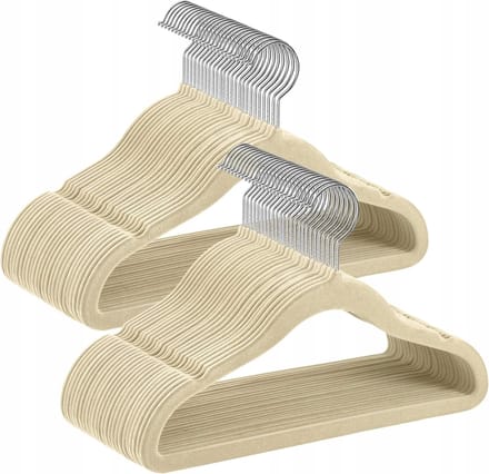 50 beige kinderkledinghangers - antislip en ruïnebesparend