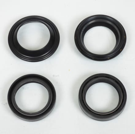 Set keerring stofkap voorvork voor motor Suzuki 125 Rg F Gamma 1992 tot 1994
