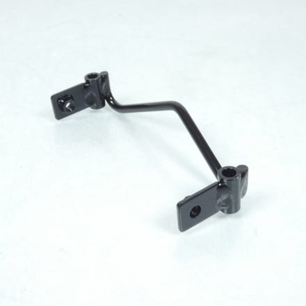 Bovenste windschermsteun voor motor Suzuki 1500 Boulevard 94630-06J10-000