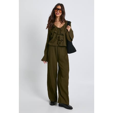 boohoo Dames Gerimpelde getextureerde blouse & wijde pijpen broekset | Olijf | Maat: 36