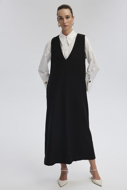 Touché Privé - Crepe jurk met V-hals - Zwart - Dames