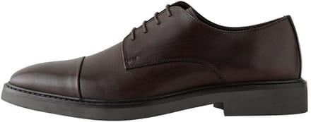 Next - Heren - Leren schoenen met contrasterende neus - Bruin
