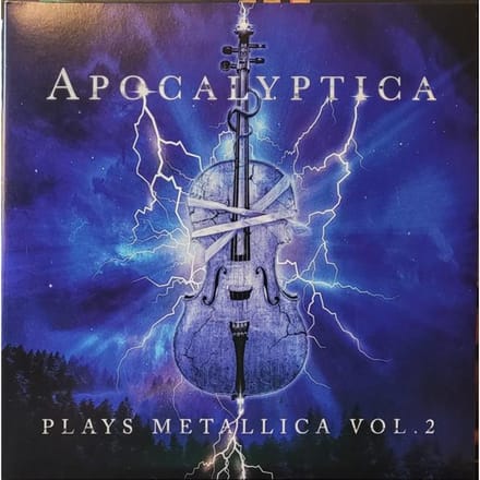 Plays Metallica
