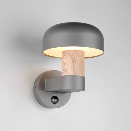 TRIO FRASER - Wandlamp - Hout element - excl. 1x E27 4,9 W - Bewegingssensor - Wandmontage - Buitenverlichting - IP54