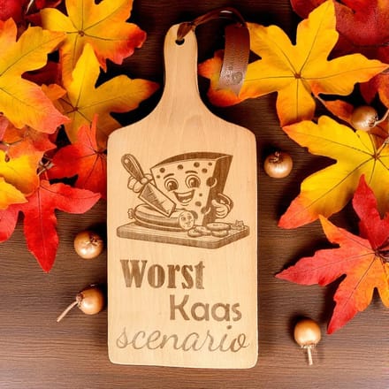 Baardmans Creaties - Luxe plantaardig geoliede serveerplank beukenhout klein ‘Worst-Kaas scenario’