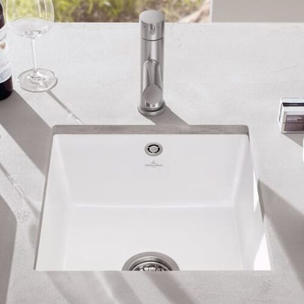 Villeroy & Boch Subway 50 SU undermount sink, drain set with manual override 332501R1