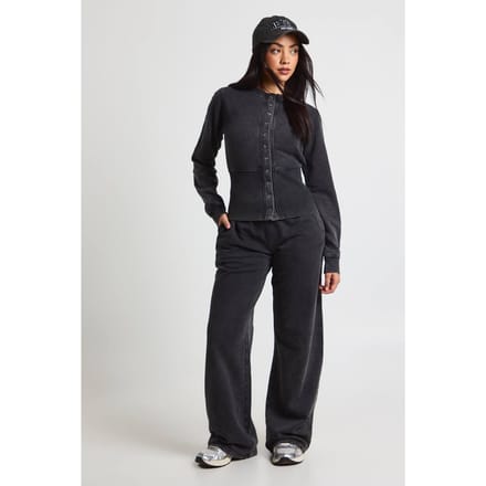 boohoo Dames Gewassen Diepe Zoom Drukknoop Bomber Sweatshirt Trainingspak | Zwart | Maat: Medium