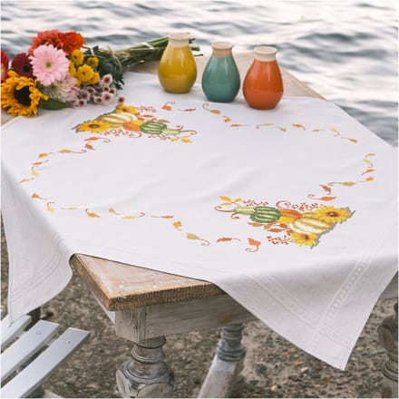 Vervaco - Tafelkleed kit - 80 x 80cm - Pompoen met bladeren - PN-0206982
