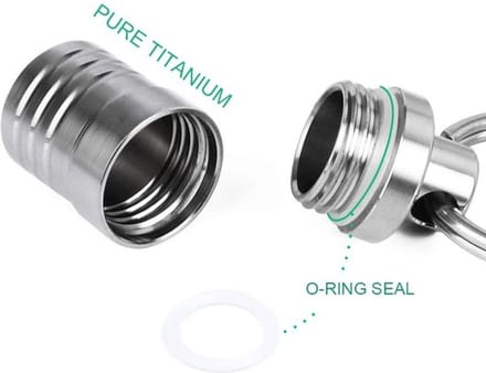 Pillendoos Lichtgewicht Titanium - Waterdichte Tabletdoos - Mini Pillendoos - Sleutelhanger - Reizen - Veilig voor het lichaam - Medicijnendoos