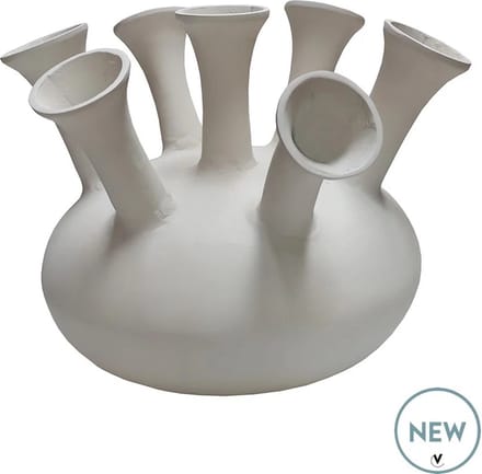 Toetervaas Amsterdam | 7 toeters | Metaal | Tulpenvaas | ivory | Ø43 x H33 cm | Vase the World