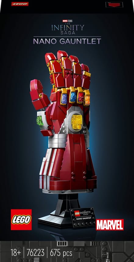 LEGO Marvel Avengers 76223 Marvel Nano Gauntlet Collectible