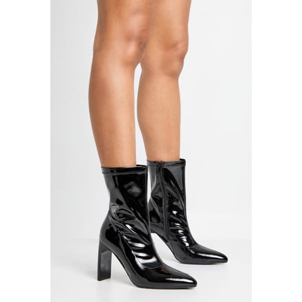 boohoo Dames Gestructureerde Lakleren Platte Hak Enkellaarzen | Black | Maat: 8