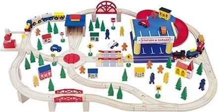 Treinbaan met garage Mentari 6125