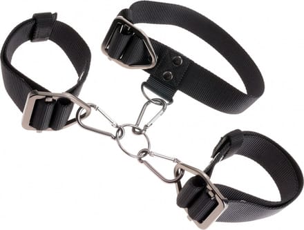 Sir Richard's Command Cuff & Collar Set