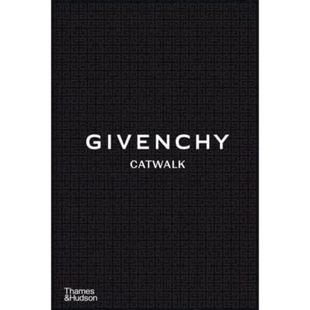 Givenchy Catwalk - Catwalk - Alexandre Samson