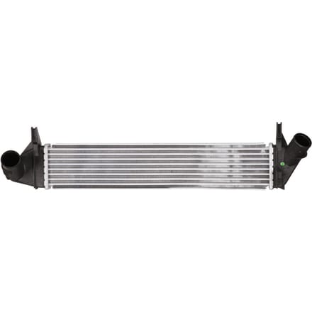 Intercooler NISSENS 96585